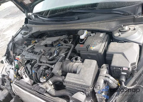 2022 Hyundai Elantra Sel z USA, uszkodzony, nr VIN KMHLM4AG4NU314993